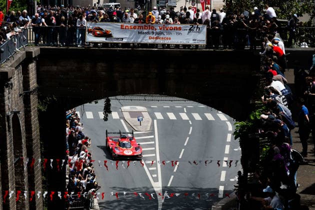 24 HEURES DU MANS 2026 - CITY CENTRE PARADE 51 PIER GUIDI Alessandro (ita), CALADO James (gbr), GIOVINAZZI Antonio (ita), Ferrari AF Corse, Ferrari 499P 51, Hypercar, action, during the City Center Parade of the 24 Hours of Le Mans 2026, 3rd round of the 2026 FIA World Endurance Championship, on June 6, 2026 in Le Mans, France - Le MansFrance Copyright: xFREDERICxLExFLOCxHx