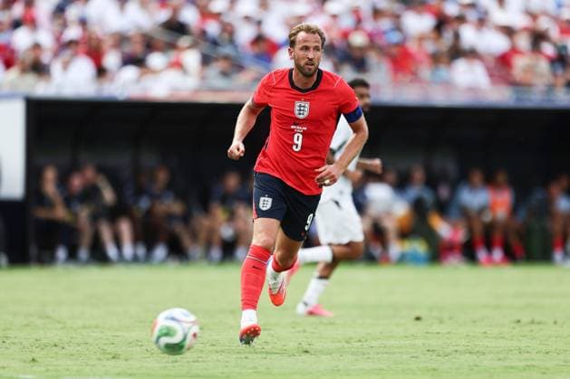 Harry Kane of England England v New Zealand, International Friendly, Länderspiel, Nationalmannschaft Football, Raymond James Stadium, Tampa, Florida, USA - 06 Jun 2026Tampa Raymond James Stadium Florida (FL) United States of America EDITORIAL USE ONLY No use with unauthorised audio, video, data, fixture lists, club league logos or live services. Online in-match use limited to 120 images, no video emulation. No use in betting, games or single club league player publications. Copyright: xDustinxMarkland Shutterstockx 16912910ay
