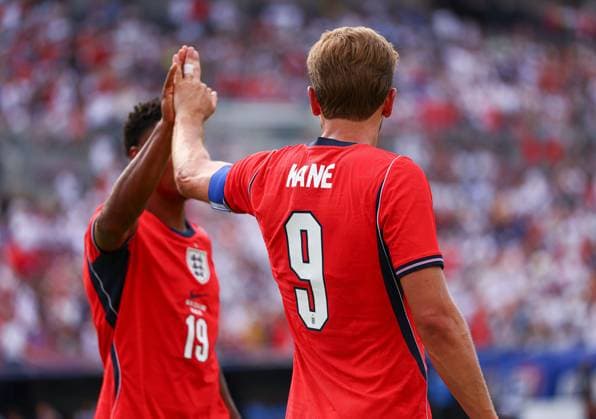 Harry Kane of England celebrates scoring to make it 1-0 England v New Zealand, International Friendly, Länderspiel, Nationalmannschaft Football, Raymond James Stadium, Tampa, Florida, USA - 06 Jun 2026Tampa Raymond James Stadium Florida (FL) United States of America EDITORIAL USE ONLY No use with unauthorised audio, video, data, fixture lists, club league logos or live services. Online in-match use limited to 120 images, no video emulation. No use in betting, games or single club league player publications. Copyright: xDustinxMarkland Shutterstockx 16912910ca