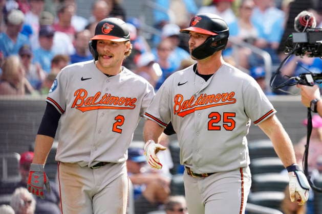 June 6, 2026, Toronto, On, CANADA: Baltimore Orioles Pete Alonso (25) celebrates his two run home run with teammate Gunnar Henderson (2) during sixth inning MLB, Baseball Herren, USA baseball action against the Toronto Blue Jays, in Toronto, Saturday, June 6, 2026. Canada News - June 6, 2026 - ZUMAc35_ 20260606_zaf_c35_014 Copyright: xFrankxGunnx