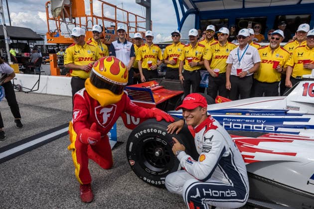 June 6, 2026, Madison, Illinois, USA: IndyCar, Indy Car, IRL, USA SERIES driver, ALEX PALOU (10) (ESP) of Barcelona, Spain, wins the pole award for the Bommarito Automotive Group 500 at World Wide Technology Raceway in MADISON, Illinois, USA. Madison USA - ZUMAa161 20260606_aaa_a161_021 Copyright: xStevexScaglione GMGx