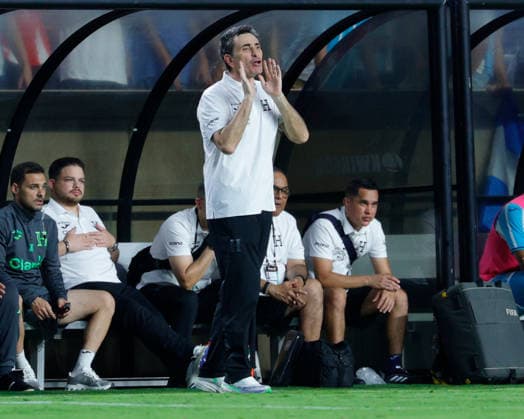 June 6, 2026, College Station, Texas, USA: Honduras head coach JOSE FRANCISCO MOLINA during an International Friendly, Länderspiel, Nationalmannschaft soccer match between Argentina and Honduras at Kyle Field in College Station, TX, Saturday, June 6, 2026. College Station USA - ZUMAa325 20260606_zsa_a325_035 Copyright: xDavidxBalleringxIix