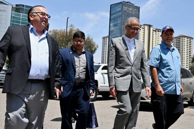 Iran Ambassador Attends World Cup Team Arrival press conference, PK, Pressekonferenz in Tijuana Members of the Chamber of Commerce in Tijuana (CANACO) give a tour of imported car lots to Iran s ambassador to Mexico, Abolfazl Pasandideh, after a press conference ahead of the arrival of the national football team for the FIFA 2026 World Cup tournament, in Tijuana, Baja California, Mexico, on June 6, 2026. Iran expresses dissatisfaction with the United States for refusing visas to some of its squad support staff as the players were to leave Turkey for Mexico, just days before the June 11 start of the 2026 World Cup, which is being jointly hosted by the United States, Mexico, and Canada. Tijuana BAJA CALIFORNIA Mexico Copyright: xCarlosxMorenox originalFilename:moreno-iraniana260606_npk5X.jpg