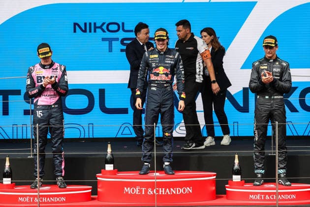 AUTO - FORMULA 2 2026 - MONACO TSOLOV Nikola (bul), Campos Racing, Dallara F2 2024, portrait, DUNNE Alex (irl), Rodin Motorsport, Dallara F2 2024, portrait and BEGANOVIC Dino (swe), DAMS Lucas Oil, Dallara F2 2024, portrait podium celebration during the 4th round of the 2026 FIA Formula 2 Championship from June 5 to 7, 2026 on the Circuit de Monaco, in Monte-Carlo, Monaco - Monte-CarloMonaco Copyright: xEricxAlonsox