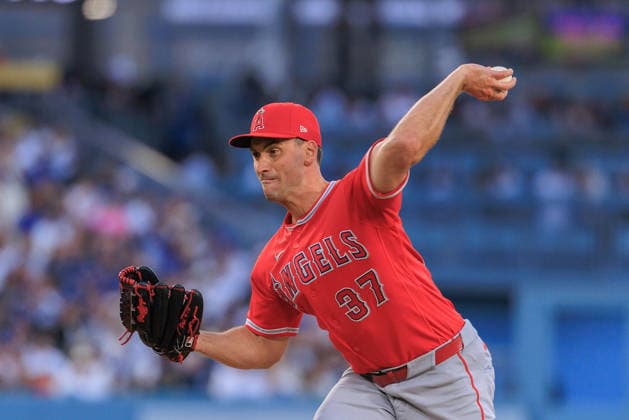 June 6, 2026, Los Angeles, California, USA: Relief pitcher, Brent Suter 37 of the Los Angeles Angels during a regular season MLB, Baseball Herren, USA game against the Los Angeles Dodgers on Saturday June 6, 2026 at Dodger Stadium in Los Angeles, California. Dodgers defeat Angels, 9-2. JAVIER ROJAS PI Los Angeles USA - ZUMAp124 20260606_zaa_p124_075 Copyright: xJavierxRojasx