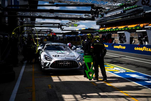 24 HEURES DU MANS 2026 - TEST DAY 61 BERRY Martin (aus), ANDRADE Rui (ang), MARTIN Maxime (bel), Iron Lynx, Mercedes-AMG LMGT3 61, LM GT3, pitstop, arrêt aux stands during the Test Day of the 24 Hours of Le Mans 2026, 3rd round of the 2026 FIA World Endurance Championship, on June 7, 2026 on the Circuit des 24 Heures du Mans in Le Mans, France - Le MansFrance Copyright: xCharlyxLopezx