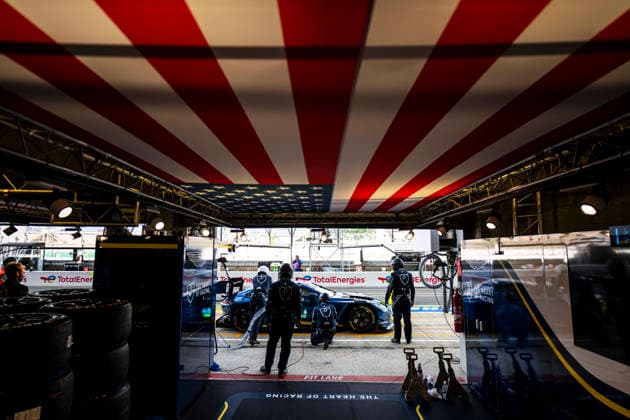 24 HEURES DU MANS 2026 - TEST DAY 23 NEWELL Gray (usa), BARRICHELLO Eduardo (bra), ADAM Jonny (gbr), Heart of Racing Team, Aston Martin Vantage AMR LMGT3 23, LM GT3, pitstop, arrêt aux stands during the Test Day of the 24 Hours of Le Mans 2026, 3rd round of the 2026 FIA World Endurance Championship, on June 7, 2026 on the Circuit des 24 Heures du Mans in Le Mans, France - Le MansFrance Copyright: xCharlyxLopezx