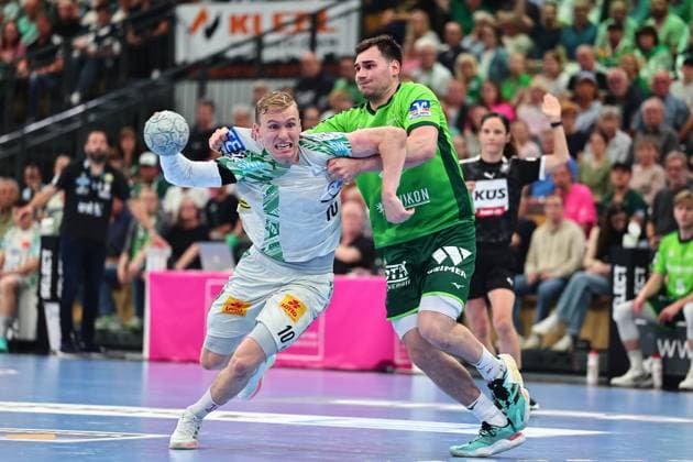 Josip Simic (HSG Wetzlar, 10) im Zweikampf mit Gisli Thorgeir Kristjansson (SC Magdeburg, 10) GER, HSG Wetzlar vs SC Magdeburg, Handball, 1. Bundesliga, 34. Spieltag, Spielzeit 2025 2026, 07.06.2026 GER, HSG Wetzlar vs SC Magdeburg, Handball, 1. Bundesliga, 34. Spieltag, Spielzeit 2025 2026, 07.06.2026 Wetzlar