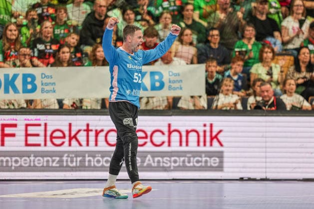 GER, Wetzlar, HSG Wetzlar vs SC Magdeburg, Daikin Handball-Bundesliga, Handball, HBL, Spielzeit 2025 2026, Buderus Arena Wetzlar, 34. Spieltag im Bild: Andreas Palicka (HSG Wetzlar 52), Jubel, Freude und Emotionen nach der Parade DFB DFL REGULATIONS PROHIBIT ANY USE OF PHOTOGRAPHS AS IMAGE SEQUENCES AND OR QUASI-VIDEO, 07.06.2026