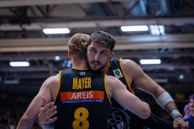 Lucas Mayer (Bozic Estriche Knights Kirchheim, 08) Aeneas Jung (Bozic Estriche Knights Kirchheim, 19) GER, Phoenix Hagen vs. Bozic Estriche Knights Kirchheim, BARMER 2. Basketball Bundesliga, Playoffs Finale Spiel 2, Saison 2025 2026, 07.06.2026 GER, Phoenix Hagen vs. Bozic Estriche Knights Kirchheim, BARMER 2. Basketball Bundesliga, Playoffs Finale Spiel 2, Saison 2025 2026, 07.06.2026 Hagen