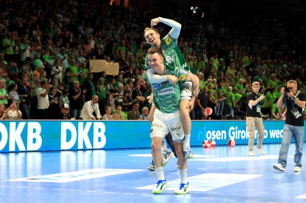 DEU, DHB, 1.HBL, Fuechse Berlin vs. Flensburger-Handewitt, 07.06.2026, Max-Schmeling-Halle, Berlin, DEU, DHB, 1.HBL, Fuechse Berlin vs. Flensburger-Handewitt, im Bild Mathias Gidsel (Fuechse Berlin 19), Lasse Andersson (Fuechse Berlin 11)