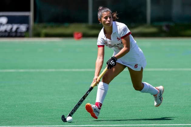 Eliana Beatriz Von Der Heyde (TSVMH, 6), am Ball, Freisteller, Ganzkörper, Einzelbild, Einzelfoto, Aktion, Action, 07.06.2026, Mannheim (Deutschland), Hockey, 2. Bundesliga, Gruppe Süd, Damen, TSV Mannheim - Nürnberger HTC