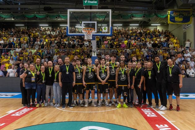 Vizemeister Bozic Estriche Knights Kirchheim GER, Phoenix Hagen vs. Bozic Estriche Knights Kirchheim, BARMER 2. Basketball Bundesliga, Playoffs Finale Spiel 2, Saison 2025 2026, 07.06.2026 GER, Phoenix Hagen vs. Bozic Estriche Knights Kirchheim, BARMER 2. Basketball Bundesliga, Playoffs Finale Spiel 2, Saison 2025 2026, 07.06.2026 Hagen