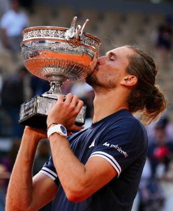 Alexander Zverev wins Roland Garros and celebrates with the Coupe des Mousquetaires trophy French Open Tennis, Day Fifteen, Tennis, Roland Garros, Paris, France - 07 Jun 2026Paris Roland Garros France EDITORIAL USE ONLY No use with unauthorised audio, video, data, fixture lists, club league logos or live services. Online in-match use limited to 120 images, no video emulation. No use in betting, games or single club league player publications. Copyright: xJavierxGarcia Shutterstockx 16906573x