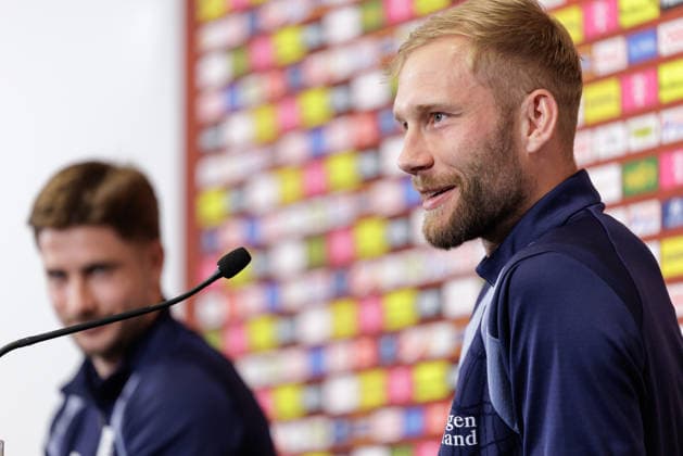 SOCCER - FIFA World Cup, WM, Weltmeisterschaft, Fussball 2026, preview SANTA BARBARA, CALIFORNIA,USA,07.JUN.26 - SOCCER - FIFA World Cup 2026, USA, Mexico, Canada, preview, Oesterreichischer Fussball-Bund, press conference, PK, Pressekonferenz team AUT. Image shows Romano Schmid and Konrad Laimer (AUT). GEPAxpictures xArminxRauthner