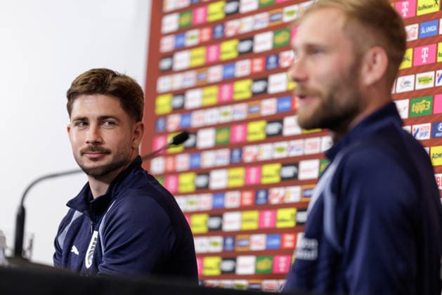 SOCCER - FIFA World Cup, WM, Weltmeisterschaft, Fussball 2026, preview SANTA BARBARA, CALIFORNIA,USA,07.JUN.26 - SOCCER - FIFA World Cup 2026, USA, Mexico, Canada, preview, Oesterreichischer Fussball-Bund, press conference, PK, Pressekonferenz team AUT. Image shows Romano Schmid and Konrad Laimer (AUT). GEPAxpictures xArminxRauthner