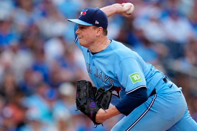 June 6, 2026, Toronto, On, CANADA: Toronto Blue Jays pitcher Louis Varland (77) works against the Baltimore Orioles during ninth inning MLB, Baseball Herren, USA baseball action in Toronto, Saturday, June 6, 2026. Canada News - June 6, 2026 - ZUMAc35_ 20260606_zaf_c35_037 Copyright: xFrankxGunnx