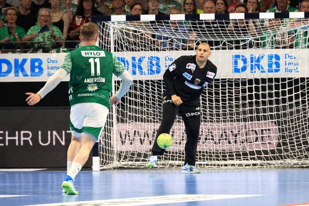 DEU, DHB, 1.HBL, Fuechse Berlin vs. Flensburg-Handewitt, 07.06.2026, Max-Schmeling-Halle, Berlin, DEU, DHB, 1.HBL, Fuechse Berlin vs. Flensburg-Handewitt, im Bild Dejan Milosavljev (Fuechse Berlin 96), Lasse Andersson (Fuechse Berlin 11)