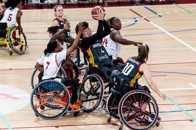 GUADALAJARA, SPAIN - JUNE 08: Leyla-Nur Staehler (Stähler, Stahler, Germany, 4) controls the ball against Maria Kuyayala (Angola, 7), Rita Manuel (Angola, 5) and Clementina Chihonga (Angola, 4) during the 2026 IWBF Women™s Repechage match between Angola vs. Germany at Palacio Multiusos de Guadalajara on June 08, 2026 in Guadalajara, Spain. Spain Copyright: xSteffiexWunderlx