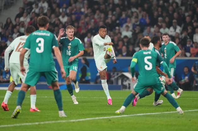 Kylian Mbappe of France sees his shot blocked France v Northern Ireland, International Friendly, Länderspiel, Nationalmannschaft Football, Decathlon Arena Stade Pierre-Mauroy, Lille, France - 08 Jun 2026Lille Decathlon Arena Stade Pierre-Mau France EDITORIAL USE ONLY No use with unauthorised audio, video, data, fixture lists, club league logos or live services. Online in-match use limited to 120 images, no video emulation. No use in betting, games or single club league player publications. Copyright: xDavexWinter Shutterstockx 16912920bl