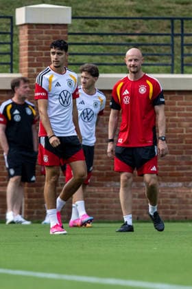 Team Arrival Germany, Base Camp, practice, FIFA World Cup, WM, Weltmeisterschaft, Fussball 2026, Winston-Salem ALEKSANDAR PAVLOVIC with coach KRUNOSLAV BANOVCIC of DFB practicing for the FIFA World Cup 2026 at Wake Forest University™s Spry Stadium in Winston-Salem, North Carolina, United States, June 8, 2026. WINSTON-SALEM Spry Stadium North Carolina USA Copyright: xPaulxMoreax 1R8A5530