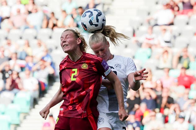 Sarai Linder (Germany) und Ziva Rakovec (Slovenia) kaempfen um den Ball, FIFA Women s World Cup 2027 Qualifier, Slovenia v Germany, Stadion Stozice am 09. June 2026 in Ljubljana, Slowenien. (Foto von Marco Steinbrenner DeFodi Images) Sarai Linder (Germany) und Ziva Rakovec (Slovenia) battle for the ball, FIFA Women s World Cup 2027 Qualifier, Slovenia v Germany, Stadion Stozice, June 9, 2026 in Ljubljana, Slovenia. (Photo by Marco Steinbrenner DeFodi Images) -