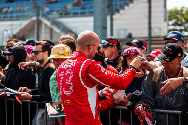 24 HEURES DU MANS 2026 - TUESDAY KERN Lars (ger), 13 Autosport, Corvette Z06 LMGT3.R 13, LM GT3, portrait, autograph session, during the 24 Hours of Le Mans 2026, 3rd round of the 2026 FIA World Endurance Championship, on June 9, 2026 on the Circuit des 24 Heures du Mans in Le Mans, France - Copyright: xAndreaxLorenzinax