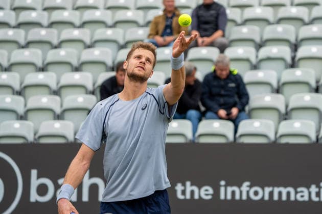 Yannick Hanfmann, Aufschlag, Mattia Bellucci vs. Yannick Hanfmann, Tennis, ATP, Tennis Herren Turnier, Boss-Open, Center-Court, Achtelfinale, 10.06.2026, Mattia Bellucci vs. Yannick Hanfmann, Tennis, ATP-Turnier, Boss-Open, Center-Court, Achtelfinale, 10.06.2026, Stuttgart