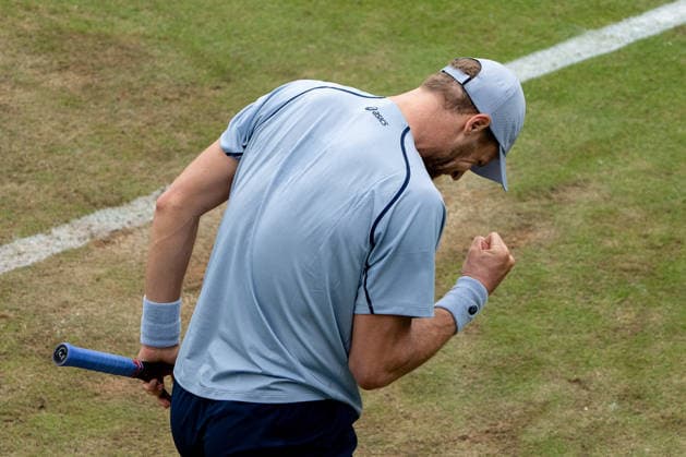 Yannick Hanfmann, Torjubel, Jubel, Freude, Emotionen, Geste, Mattia Bellucci vs. Yannick Hanfmann, Tennis, ATP, Tennis Herren Turnier, Boss-Open, Center-Court, Achtelfinale, 10.06.2026, Mattia Bellucci vs. Yannick Hanfmann, Tennis, ATP-Turnier, Boss-Open, Center-Court, Achtelfinale, 10.06.2026, Stuttgart