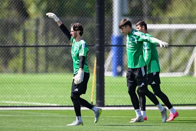 Belgian national football team - FIFA World Cup, WM, Weltmeisterschaft, Fussball 2026 - media activities 10 06 2026 RENTON, UNITED STATES OF AMERICA - JUNE 10 : Anchor Max, goalkeeper fof Belgium, Penders Mike goalkeeper of Belgium, pictured during a training session of the Belgian national football team during the FIFA World Cup 2026 on June 10, 2026 in Renton, United States of America, 10 06 2026 Renton United States of America Copyright: xNicoxVereeckenx