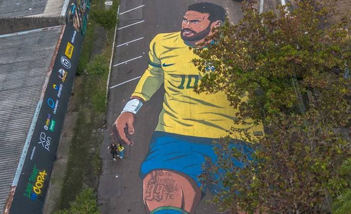 PAINEL NEYMAR JUNIOR COPA DO MUNDO ARTE An 850-meter mural depicting Brazil national soccer team player Neymar is seen on Joao Pessoa Street in the Patria neighborhood of Novo Hamburgo, Rio Grande do Sul state, Brazil, Wednesday, June 10, 2026. The artwork was conceived by Daniele Carvalho Batista, co-founder of Galeria 5 Galaxia, and painted by artists Rafael Jung, Nosg, Bart, Chimia, Joca and Jeferson during an event held on June 7. Photo: EVANDRO LEAL ENQUADRAR ESTADoO CONTEÃöDO Porto Alegre Rio Grande do Sul Brasil Copyright: xEVANDROxLEALx
