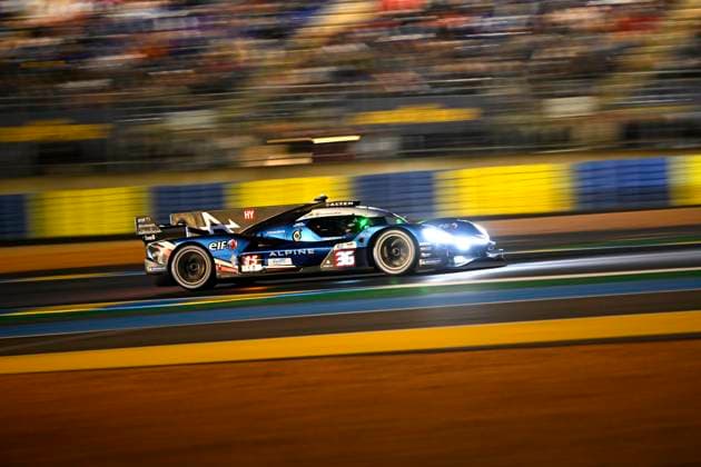 Motorsport, 24 Stunden von Le Mans, Training und Qualifikation #2 24 HEURES DU MANS PHOTOPQR OUEST FRANCE Marc OLLIVIER ; Le Mans ; 10 06 2026 ; Alpine Endurance Team 36 ( Hypercar ), pilotée par Frédéric MAKOWIECKI , Jules GOUNON et Victor MARTINS Sur le circuit des 24h du Mans, la journée de mercredi 10 juin 2026 est consacrée aux essais libres et aux essais qualificatifs. Pour les équipes, la mise au point de leur voiture sur le tracé unique de 13,626 km se précise. 94e édition des 24 Heures du Mans ( Sarthe ). At the 24 Hours of Le Mans circuit, Wednesday, June 10, 2026, is dedicated to free practice and qualifying. For the teams, the fine-tuning of their cars on the unique 13.626 km track is taking shape. 94th edition of the 24 Hours of Le Mans (Sarthe) Le Mans France Copyright: xPHOTOPQR OUESTxFRANCE MAXPPPxMarcxOLLIVIERx 20260611OFR1027 20260611OFR1027