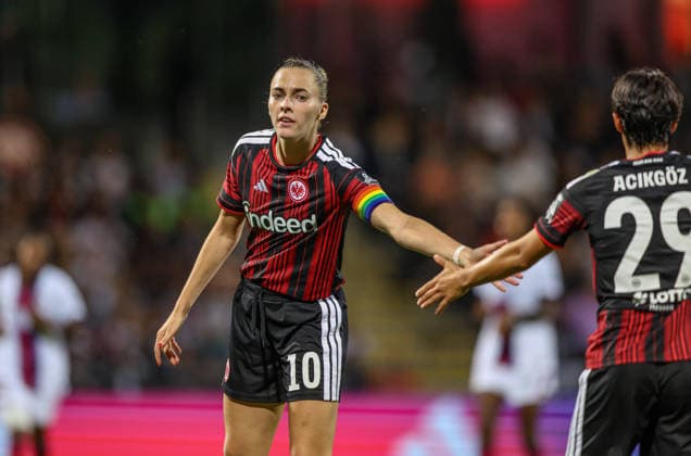 GER, Frankfurt, Eintracht Frankfurt vs Paris Saint-Germain, UEFA Womens Champions League, Fussball, UEFA, Spielzeit 2026 2027, Stadion am Brentanobad, 3. Quali-Runde, Hinspiel im Bild: Laura Freigang (Eintracht Frankfurt Frauen 10) nach dem Spiel DFB DFL REGULATIONS PROHIBIT ANY USE OF PHOTOGRAPHS AS IMAGE SEQUENCES AND OR QUASI-VIDEO, 26.08.2026 Copyright: HMBxMedia HendrikxHamelau