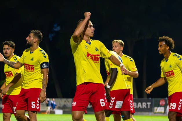 Jubel zum 3:3 Ausgleichstreffer von Yehor Melenivskyi (SV Atlas Delmenhorst, 6), Freude, Emotionen, Torjubel, Deutschland: Fussball, Regionalliga Nord, Saison 2026 27, 5. Spieltag, 26.08.2026, SV Atlas Delmenhorst vs BSV Kickers Emden, Stadion an der Düsternortstraße (Delmenhorst, Niedersachsen) Copyright: xLeonxFrickx