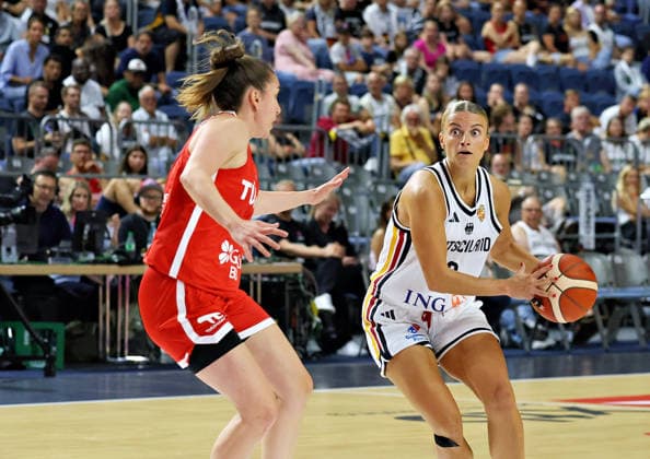 v.l. Ayse Cora Yamaner (Tuerkei Damen 08), Alexandra Wilke (Deutschland Damen 03) Deutschland vs. Tuerkei, Basketball, DBB, Frauen, Freundschaftsspiel, 27.08.2026 Deutschland vs. Tuerkei, Basketball, DBB, Frauen, Freundschaftsspiel, 27.08.2026 Koeln Copyright: xEibner-Pressefotox xThomasxStoeckerx EP_TSR