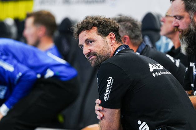 Florian Kehrmann (TBV Lemgo-Lippe, Trainer) GER, THW Kiel vs. TBV Lemgo-Lippe, Handball, 1. Bundesliga, Spieltag 1, Saison 2026 2027, 27.08.2026 GER, THW Kiel vs. TBV Lemgo-Lippe, Handball, 1. Bundesliga, Spieltag 1, Saison 2026 2027, 27.08.2026 Kiel Copyright: xEibner-Pressefoto MarcelxvonxFehrnx EP_MFN