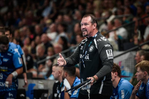 Misha Kaufmann (TVB Stuttgart, Trainer) - gestikuliert am Spielfeldrand GER, TVB Stuttgart - Bergischer HC, Opel HBL, Handball, Bundesliga, 1. Spieltag, Spielzeit 2026 2027, 28.08.2026 GER, TVB Stuttgart - Bergischer HC, Opel HBL, Handball, Bundesliga, 1. Spieltag, Spielzeit 2026 2027, 28.08.2026 Stuttgart Copyright: xSandyxDinkelackerx EP_SDR