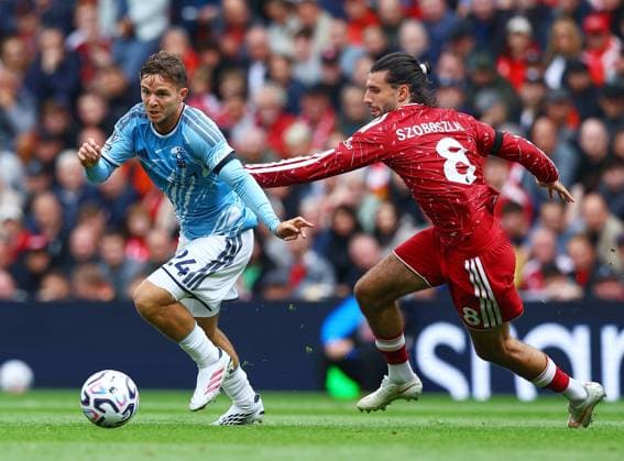 James McAtee of Nottingham Forest and Dominik Szoboszlai of Liverpool Liverpool v Nottingham Forest, Premier League Football, Football, Anfield, Liverpool, UK - 29 Aug 2026Liverpool Anfield United Kingdom EDITORIAL USE ONLY No use with unauthorised audio, video, data, fixture lists, club league logos or live services. Online in-match use limited to 120 images, no video emulation. No use in betting, games or single club league player publications. Copyright: xMattxWest Shutterstockx 17118964l