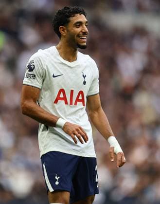 Omar Marmoush of Tottenham Hotspur smiles Tottenham Hotspur v Newcastle United, Premier League Football, Football, Tottenham Hotspur Stadium, London, UK - 29 Aug 2026London Tottenham Hotspur Stadium United Kingdom EDITORIAL USE ONLY No use with unauthorised audio, video, data, fixture lists, club league logos or live services. Online in-match use limited to 120 images, no video emulation. No use in betting, games or single club league player publications. Copyright: xMichaelxZemanek Shutterstockx 17119028ab