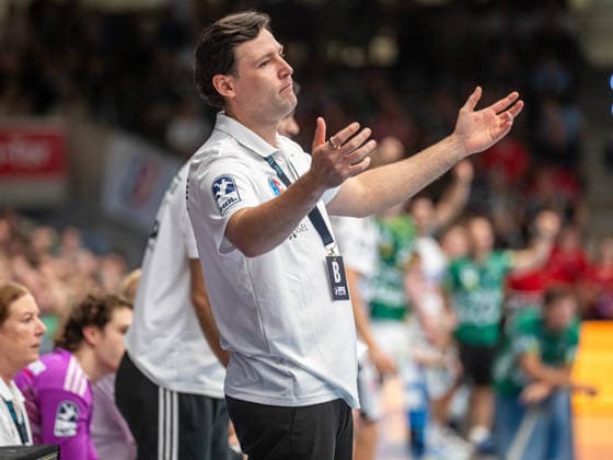 Johannes Sellin, Cheftrainer (HC Erlangen) ist nicht zufrieden, Frisch Auf Goeppingen vs. HC Erlangen, Handball, 1. Bundesliga, Herren, Spielzeit 2026 2027, 29.08.2026, Frisch Auf Goeppingen vs. HC Erlangen, Handball, 1. Bundesliga, Herren, Spielzeit 2026 2027, 29.08.2026 Goeppingen Copyright: xEibner-Pressefoto MichaelxSchmidx EP_MST