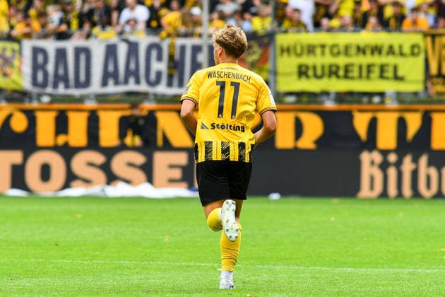 Meiko Wäschenbach (Alemannia Aachen, 11), Rückenansicht, Freisteller, Ganzkörper, Einzelbild, Aktion, Action, 29.08.2026, Aachen (Deutschland), Fussball, 3. Liga, TSV Alemannia Aachen - SV Meppen, Fussball, 3. Liga, TSV Alemannia Aachen - SV Meppen, DFB DFL REGULATIONS PROHIBIT ANY USE OF PHOTOGRAPHS AS IMAGE SEQUENCES AND OR QUASI-VIDEO.