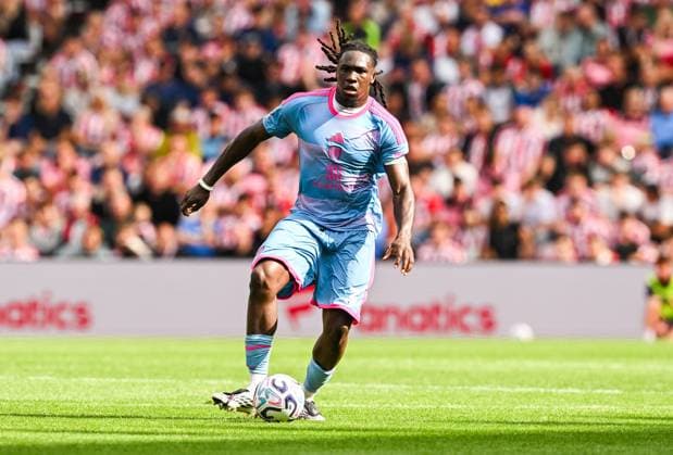 Calvin Bassey of Fulham Sunderland v Fulham, Premier League Football, Football, Stadium of Light, Sunderland, UK - 30 Aug 2026Sunderland Stadium of Light United Kingdom EDITORIAL USE ONLY No use with unauthorised audio, video, data, fixture lists, club league logos or live services. Online in-match use limited to 120 images, no video emulation. No use in betting, games or single club league player publications. Copyright: xGreigxCowie Shutterstockx 17119085dh