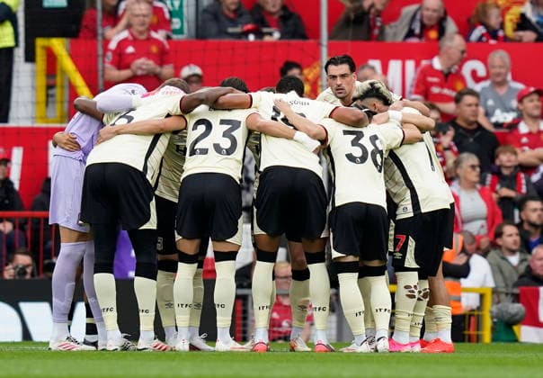 Manchester, England, 30th August 2026. Ipswich Town pre match huddle during the Manchester United, ManU vs Ipswich Town Premier League match at Old Trafford, Manchester. Picture credit should read: Andrew Yates Sportimage EDITORIAL USE ONLY. No use with unauthorised audio, video, data, fixture lists, club league logos or live services. Online in-match use limited to 120 images, no video emulation. No use in betting, games or single club league player publications. SPI_024_AY_Man_Utd_Ipswich SPI-4945-0023