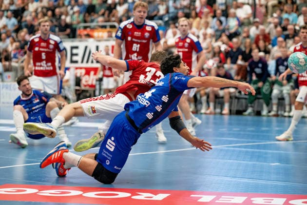 Yonatan Dayan (HBW Balingen Weilstetten, 34), HBW Balingen Weilstetten vs. Handball Club Hamburg, GER, Opel 1. Handball Bundesliga, Meisterschaft, Spieltag 1, Saison 2026 2027, 30.08..2026, Eibner-Pressefoto Andreas Ulmer BW Balingen Weilstetten vs. Handball Club Hamburg, GER, Opel 1. Handball Bundesliga, Meisterschaft, Spieltag 1, Saison 2026 2027, 30.08..2026, Balingen Copyright: xEibner-Pressefoto AndreasxUlmerx EP_AUR
