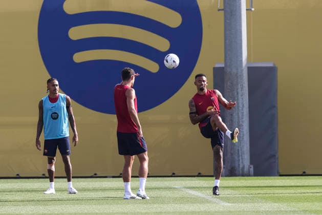 September 5, 2026, Sant Joan Despi, Barcelona, Spain: Gabriel Jesus and Raphinha during the training day of FC Barcelona, Barca ahead the Spanish League, Laliga EA Sports, football match against Valencia CF at Ciudad Esportiva Joan Gamper on September 05, 2026 in Sant Joan Despi, Barcelona, Spain. FC Barcelona Training And press conference, PK, Pressekonferenz - LaLiga EA Sports - ZUMAa181 20260905_zaa_a181_008 Copyright: xJavierxBorregox