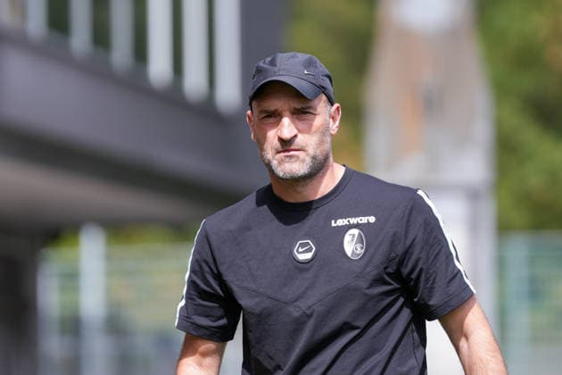 Bernhard Weis (SC Freiburg II, Trainer) , Deutschland, Fussball, Regionalliga Südwest, 5.Spieltag, 2026 2027, SC Freiburg II vs. TSV Steinbach Haiger, 05.09.2026, Dreisamstadion, Freiburg Freiburg Dreisamstadion Baden-Wuerttemberg Deutschland Copyright: xArnexAmbergx