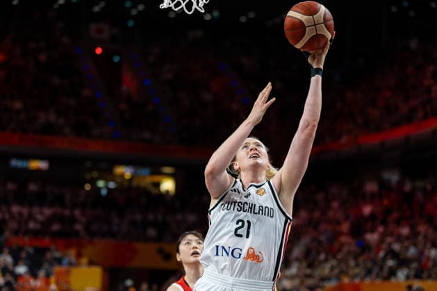 Marie Guelich (Deutschland, 21) beim Korbleger, GER, Deutschland vs. Japan, Basketball, FIBA Women s World Cup 2026, Gruppenphase, Spieltag 2, 05.09.2026 GER, Deutschland vs. Japan, Basketball, FIBA Women s World Cup 2026, Gruppenphase, Spieltag 2, 05.09.2026 Berlin Copyright: xEibner-Pressefoto MaxxVincenx EP_MVN