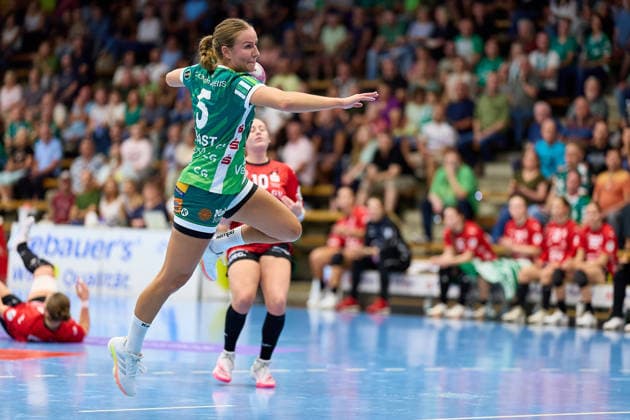 Sprungwurf Ann Kynast (Frisch Auf Goeppingen, 05) FRISCH AUF Goeppingen vs. BSV Sachsen Zwickau, Handball, ALSCO Handball Bundesliga Frauen, 2. Spieltag, Spielzeit 2026 2027, 05.09.2026 FRISCH AUF Goeppingen vs. BSV Sachsen Zwickau, Handball, ALSCO Handball Bundesliga Frauen, 2. Spieltag, Spielzeit 2026 2027, 05.09.2026 Goeppingen Copyright: xEibner-Pressefoto GeraldxOelze-dexStoppanyx EP_ODS