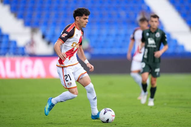 September 5, 2026, Leganes, Madrid, Spain: Fran Perez of Rayo Vallecano runs with the ball during the Spanish League, LaLiga EA Sports, football match played between Rayo Vallecano and Real Racing Club at Butarque stadium on September 05, 2026, in Leganes, Madrid, Spain. Rayo Vallecano V Real Racing Club - LaLiga EA Sports - ZUMAa181 20260905_zaa_a181_139 Copyright: xDennisxAgyemanx