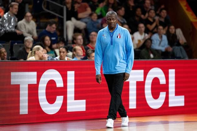 Jean Aime Toupane (Frankreich, Trainer), GER, Frankreich vs. Korea, Basketball, FIBA Women s World Cup 2026, Gruppenphase, Spieltag 2, 05.09.2026 GER, Frankreich vs. Korea, Basketball, FIBA Women s World Cup 2026, Gruppenphase, Spieltag 2, 05.09.2026 Berlin Copyright: xEibner-Pressefoto MaxxVincenx EP_MVN